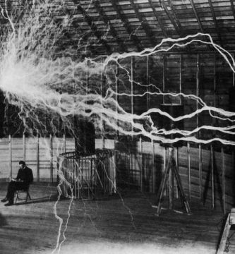 Nikola Tesla: el genio de la electricidad y la imaginación-⭐Cenicientas.es